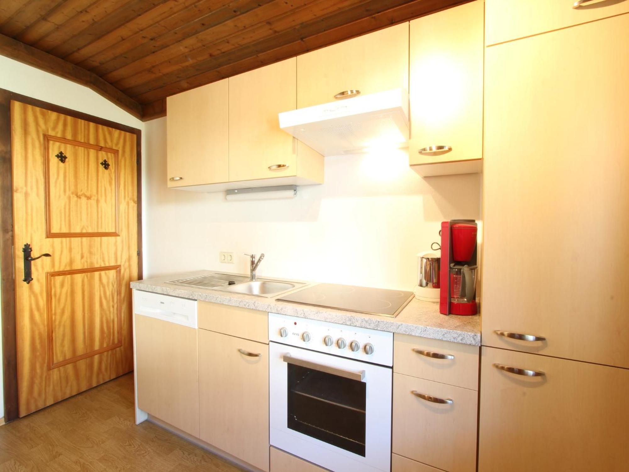 Spacious Near Area In Apartment Mittersill